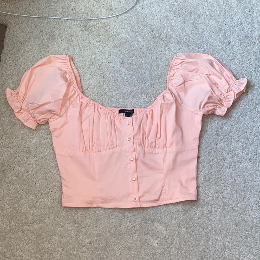 PUFFY sleeve crop top